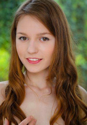 Met Art are excited to present you with a gallery showcasing Sofi Shane unveiling nice body