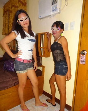 Asian Sex Diary invite you to explore xxx pics featuring Lean and Irish in hot threesome