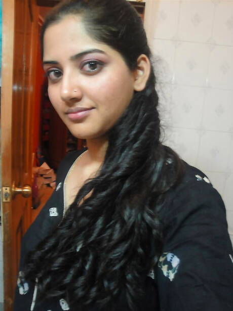 Fuck My Indian GF offers a xxx picture gallery with Indian Babe in xxx fuck scene