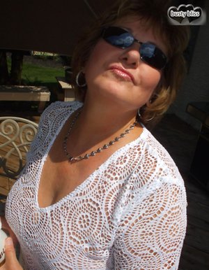 TAC Amateurs are excited to present you with a picture gallery showcasing Busty Bliss has a perfect form