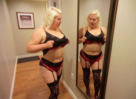 TAC Amateurs invites you to browse their xxx pics with Barby xxx gallery 266717